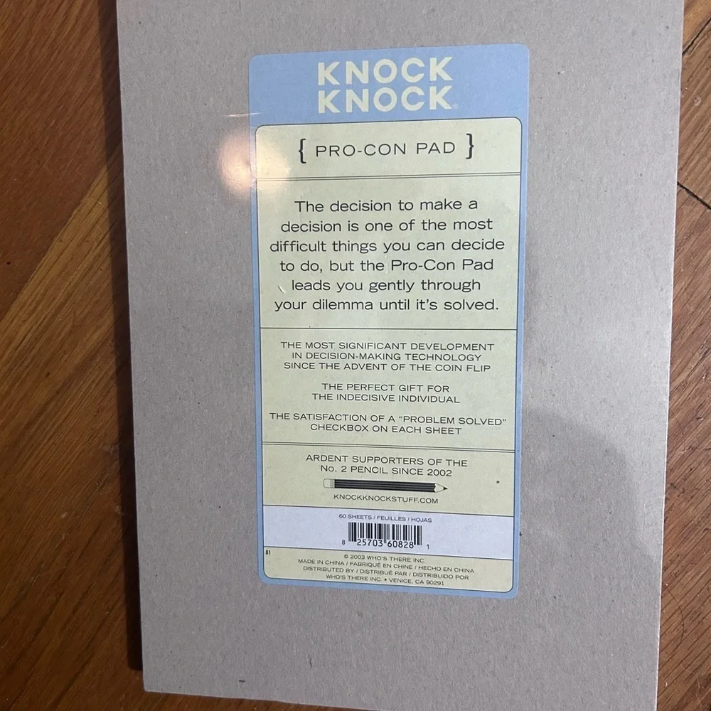 Knock Knock Pro-Con Pad in Gray